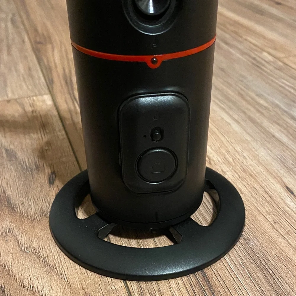 Collapsible auto face tracking no app required 360 rotation camera mount